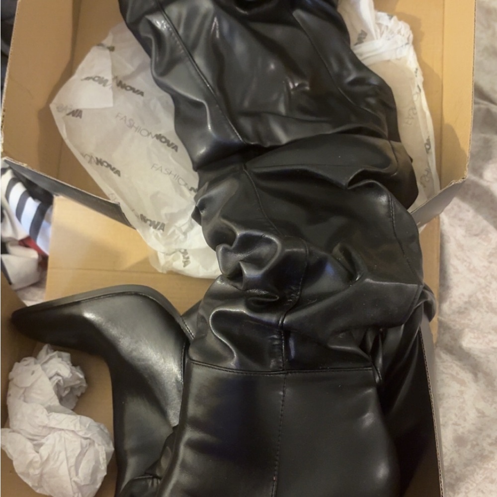 Fashion Nova Black High-Heel Boots